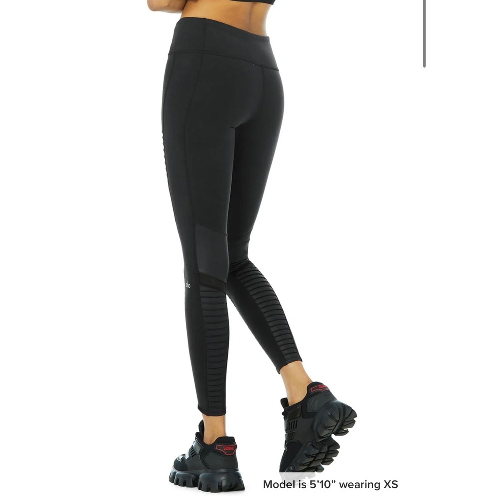 Alo Yoga High-Waist Moto Leggings S Black Glossy Quilted Mesh Activewear - Picture 2 of 8